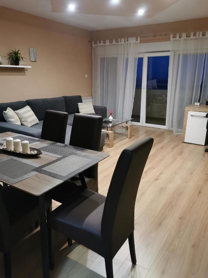 Apartman Lovro Rijeka Eksteriør bilde